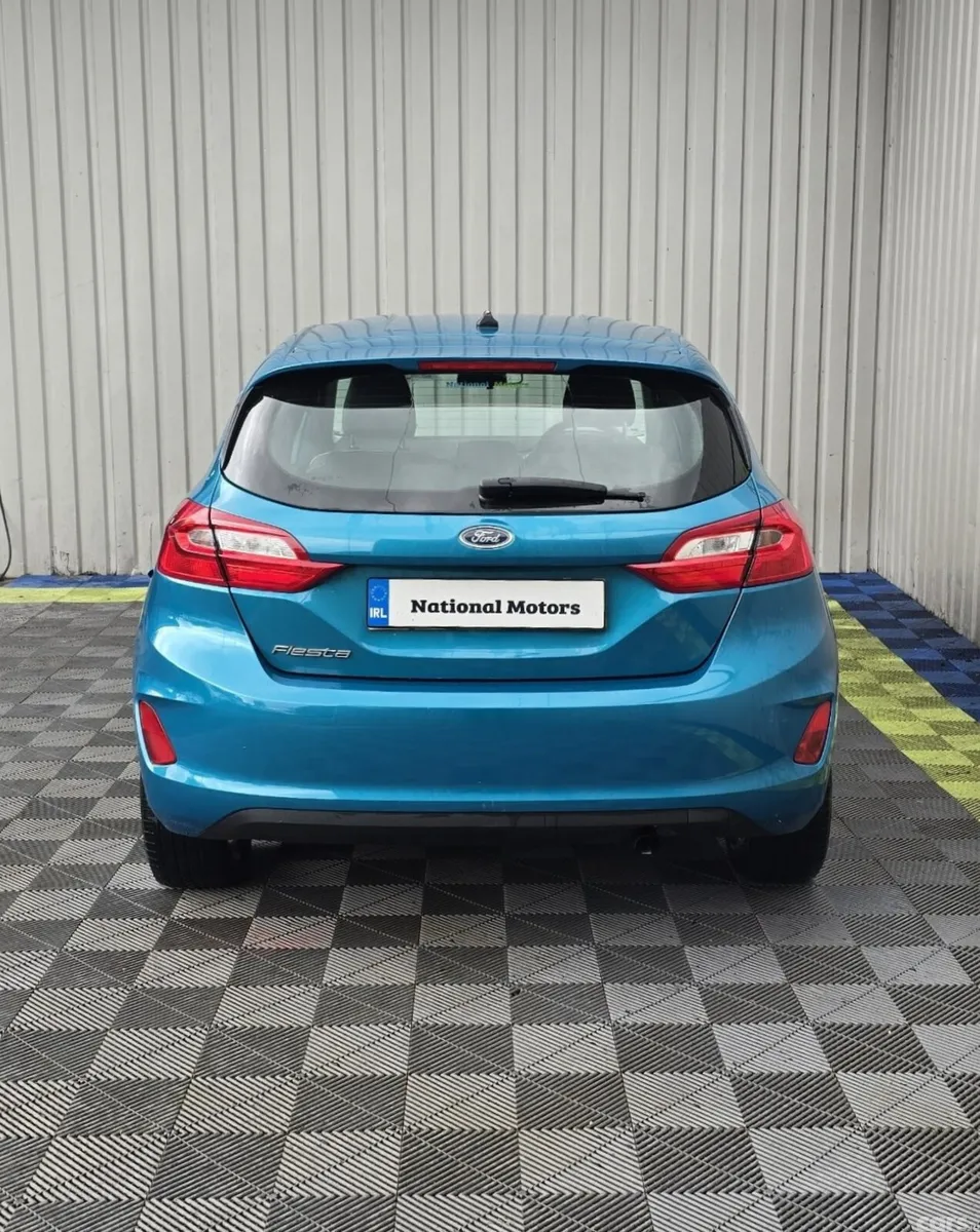 Ford Fiesta Hatchback, Petrol, 2018, Blue