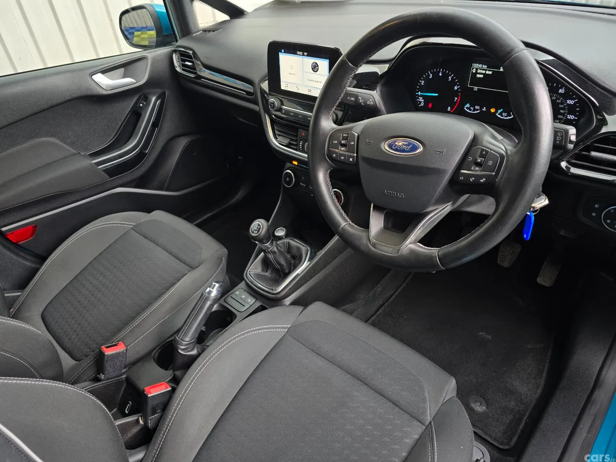 Ford Fiesta Hatchback, Petrol, 2018, Blue