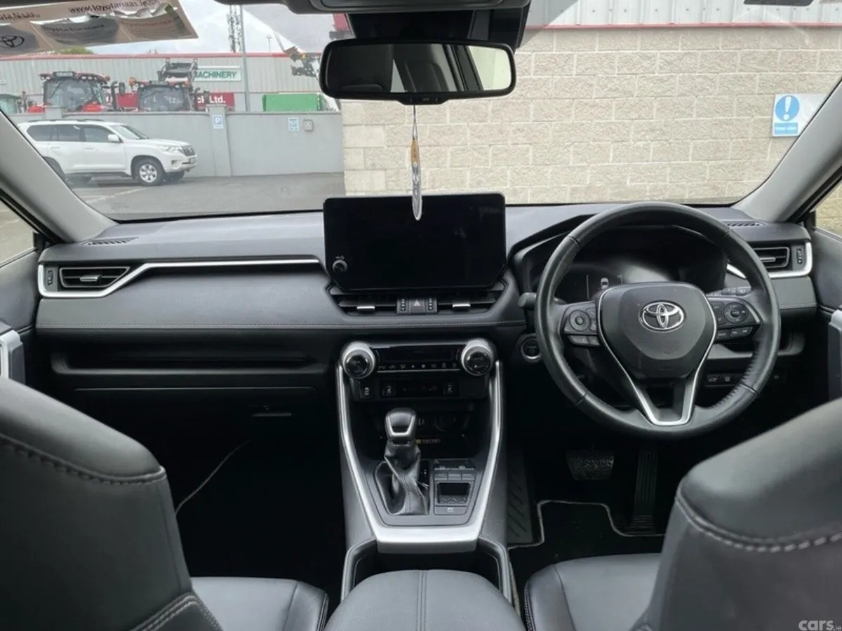 Toyota RAV4 SUV, Petrol Hybrid, 2025, Black