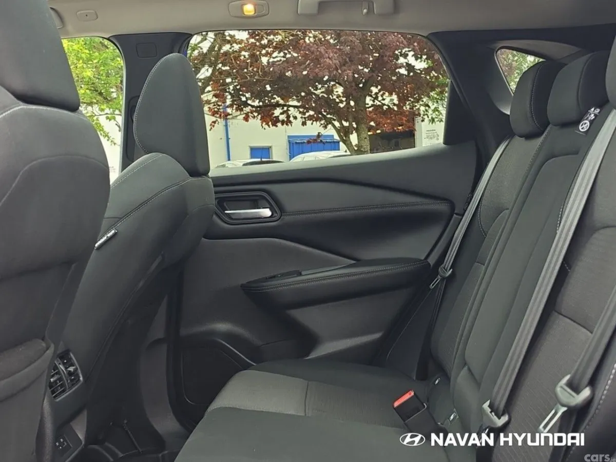 Nissan Qashqai MPV, Petrol Hybrid, 2023, Blue