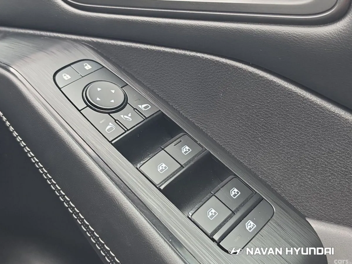 Nissan Qashqai MPV, Petrol Hybrid, 2023, Blue