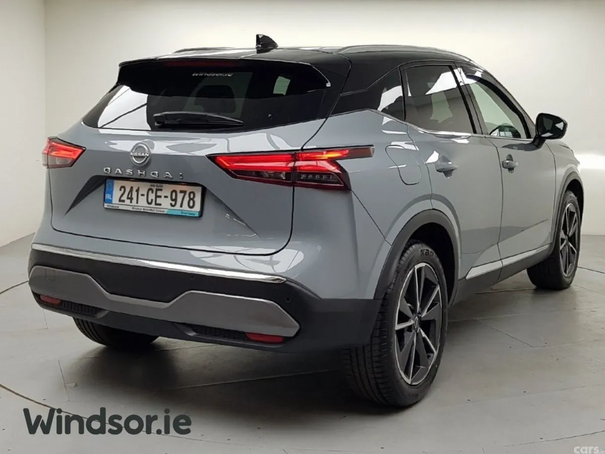 Nissan Qashqai MPV, Petrol Hybrid, 2024, Grey