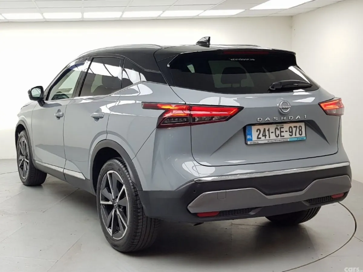 Nissan Qashqai MPV, Petrol Hybrid, 2024, Grey