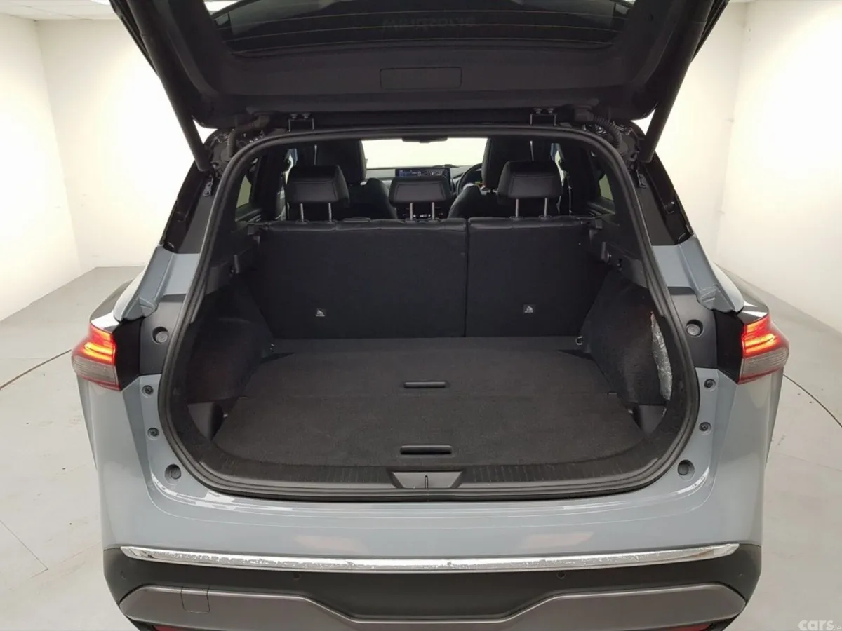 Nissan Qashqai MPV, Petrol Hybrid, 2024, Grey
