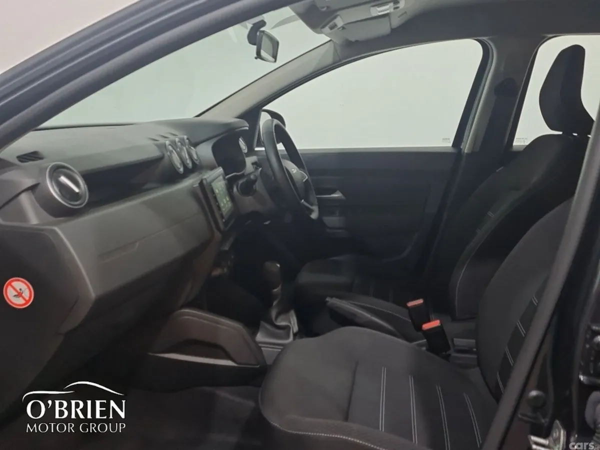 Dacia Duster SUV, Petrol, 2024, Grey