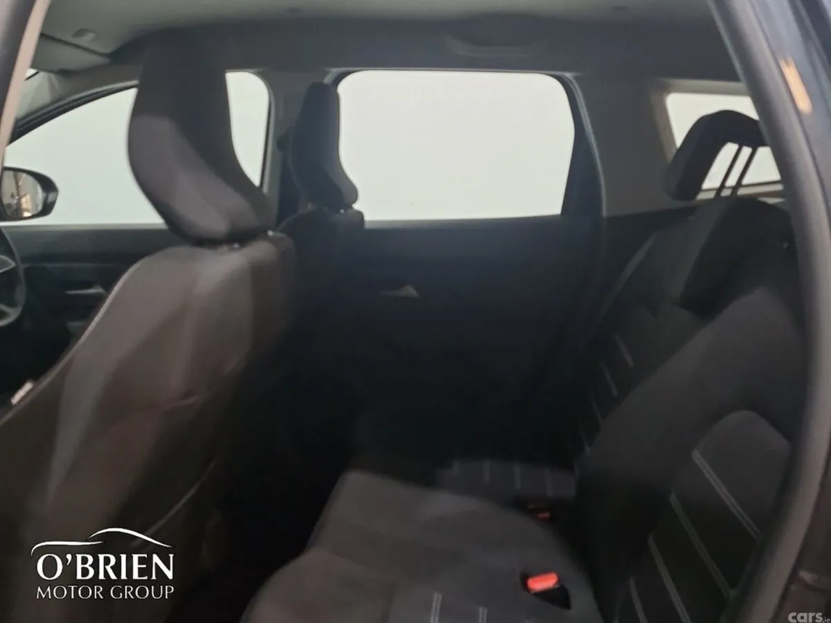 Dacia Duster SUV, Petrol, 2024, Grey
