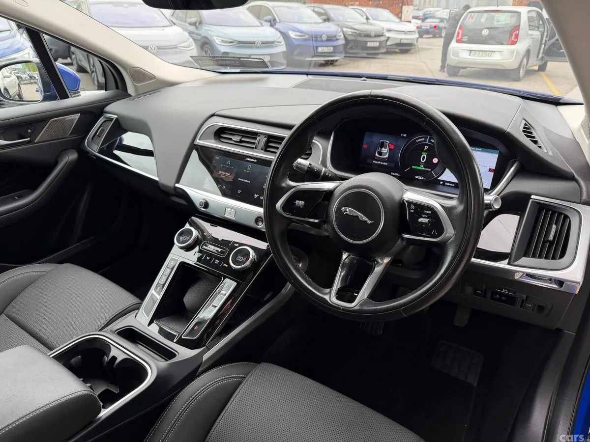 Jaguar I-Pace Estate/Jeep, Electric, 2021, Blue