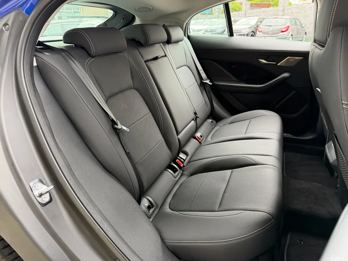 Jaguar I-Pace Estate/Jeep, Electric, 2021, Blue
