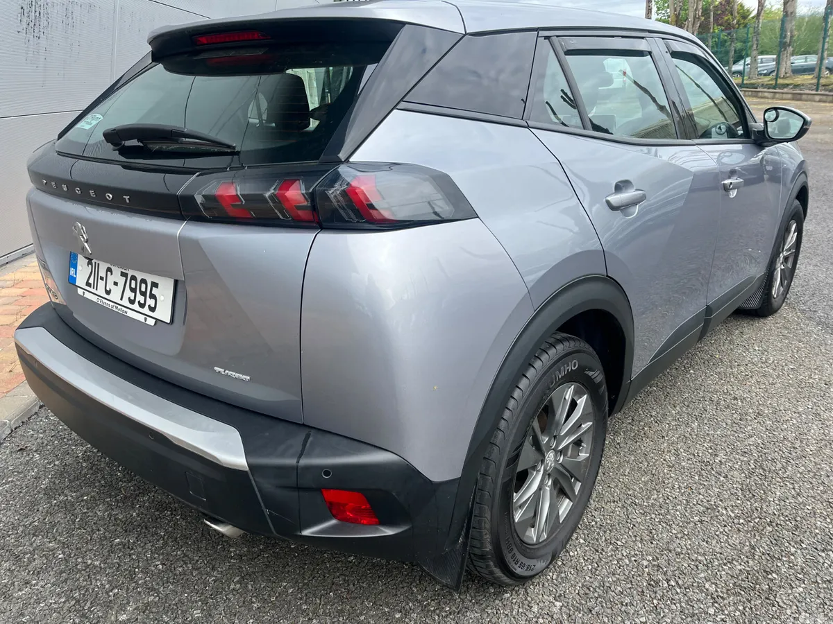 Peugeot 2008 MPV, Diesel, 2021, Grey