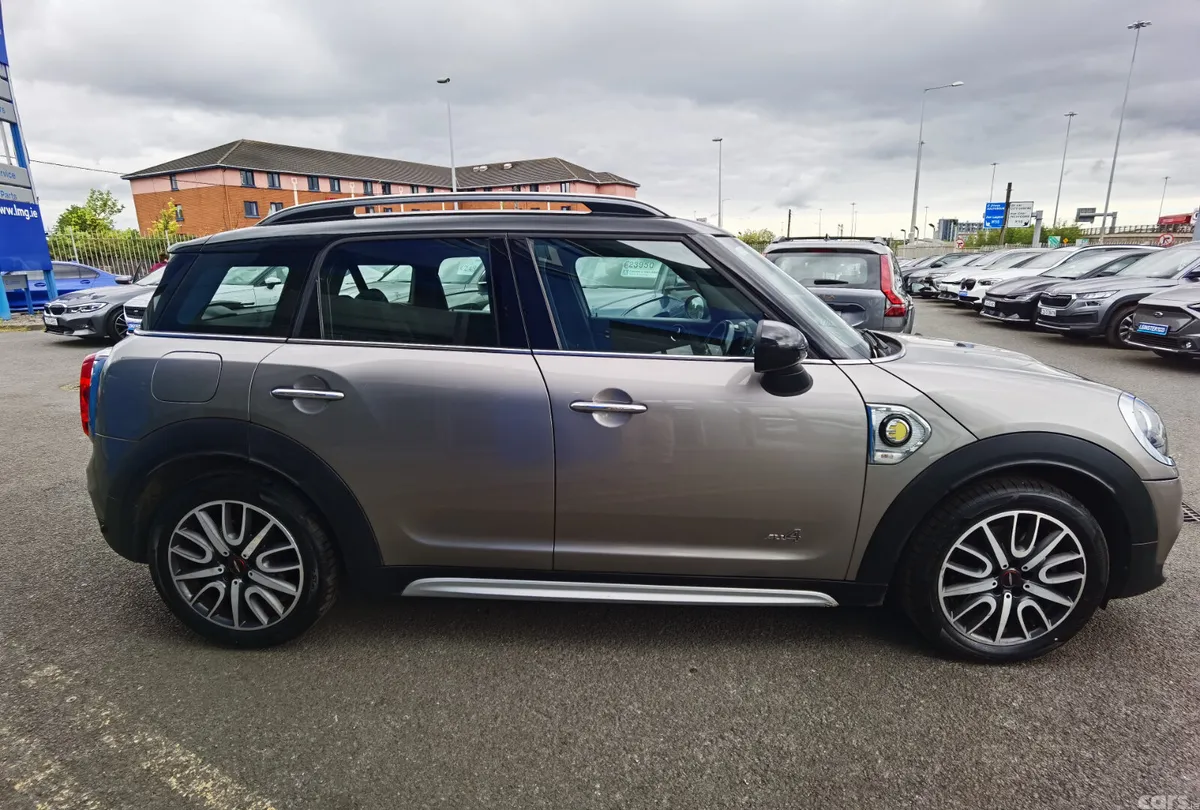Mini Countryman Hatchback, Petrol Plug-in Hybrid, 2019, Silver