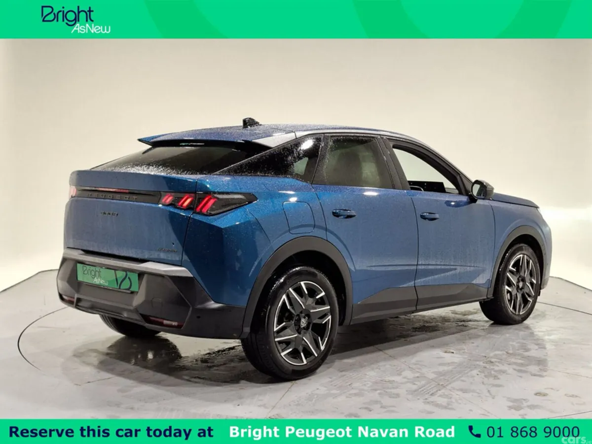 Peugeot 3008 MPV, Petrol, 2026, Blue