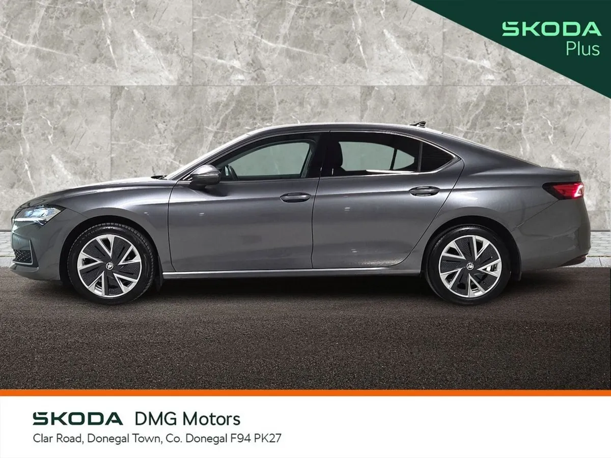 Skoda Superb Saloon, Diesel, 2024, Grey