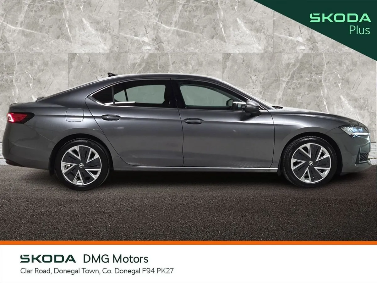 Skoda Superb Saloon, Diesel, 2024, Grey