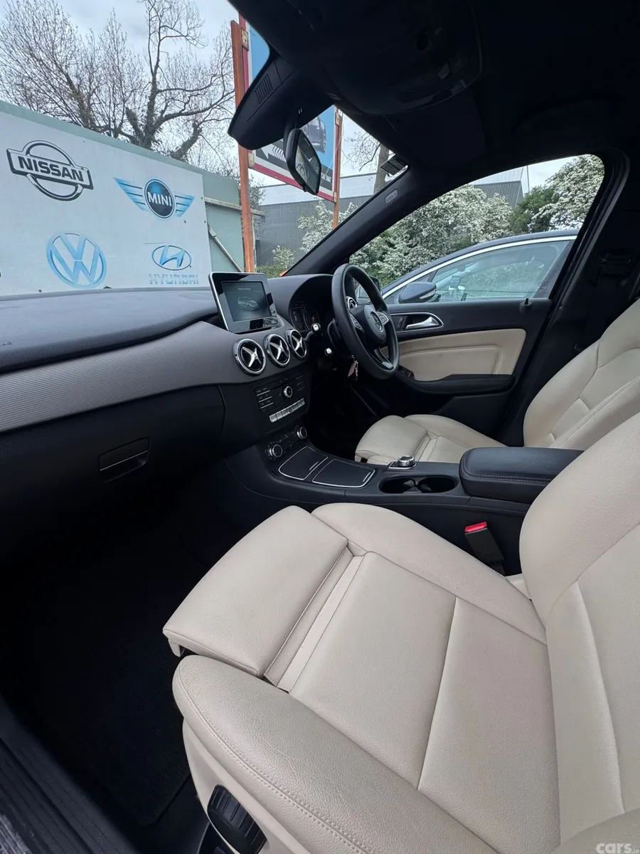 Mercedes-Benz B-Class MPV, Diesel, 2016, Blue
