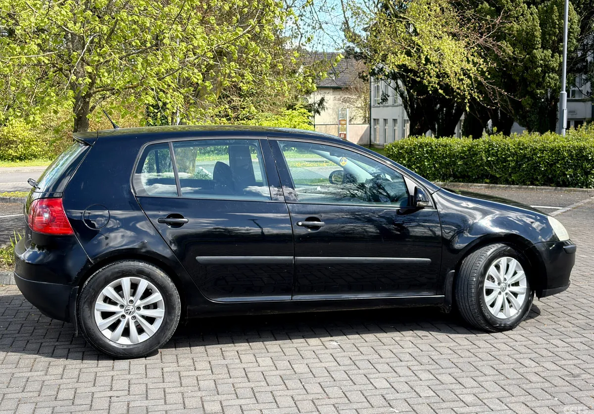Volkswagen Golf Hatchback, Diesel, 2006, Black