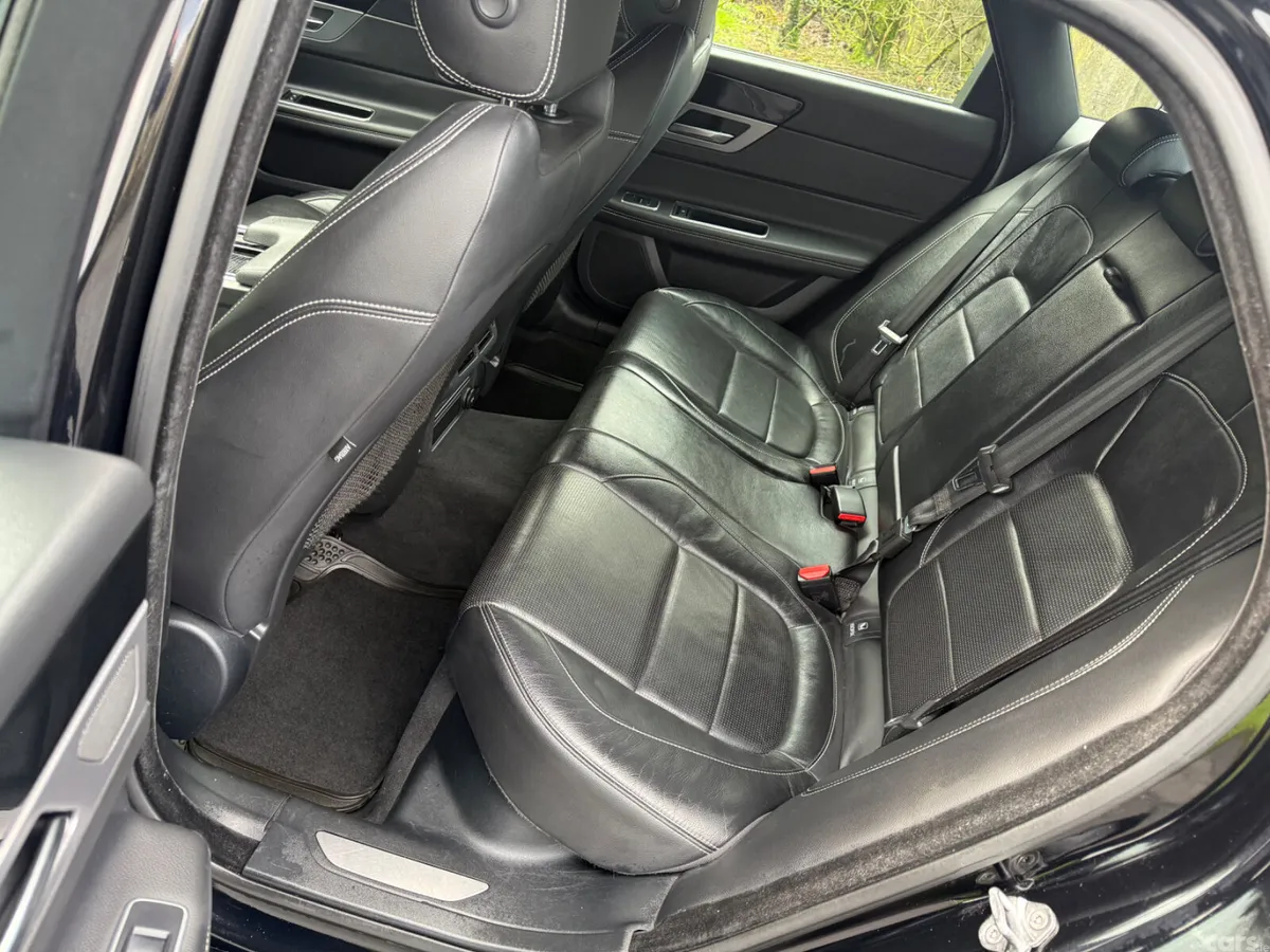 Jaguar XF Saloon, Diesel, 2016, Black