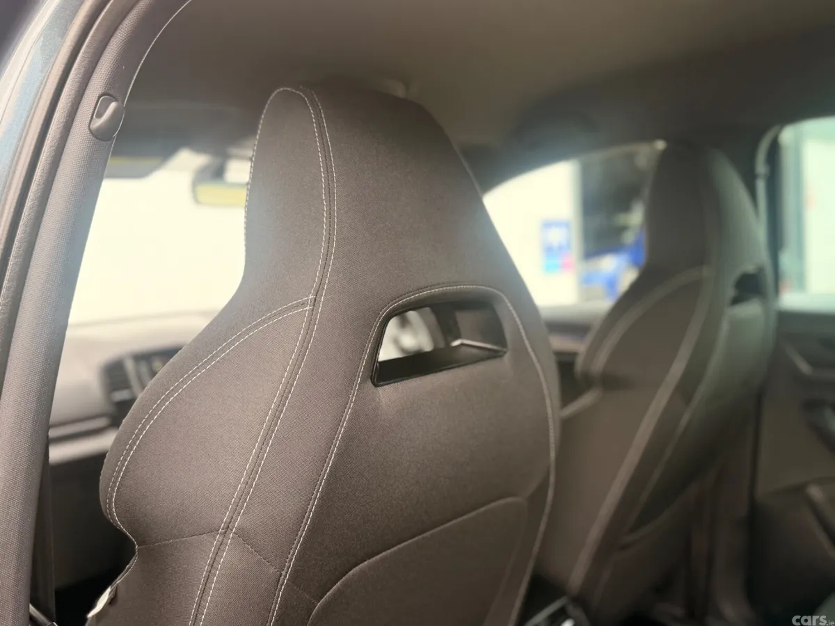 Skoda Karoq Estate/Jeep, Diesel, 2021, Grey