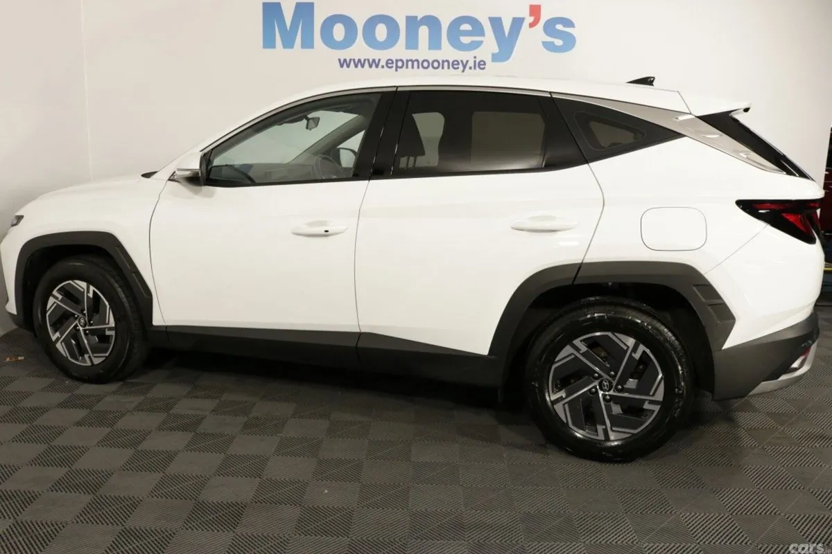 Hyundai Tucson SUV, Diesel, 2024, White