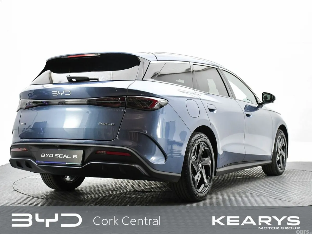 BYD Seal 6 Estate, Petrol Plug-in Hybrid, 2027, Blue