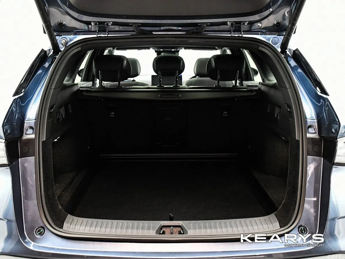 BYD Seal 6 Estate, Petrol Plug-in Hybrid, 2027, Blue
