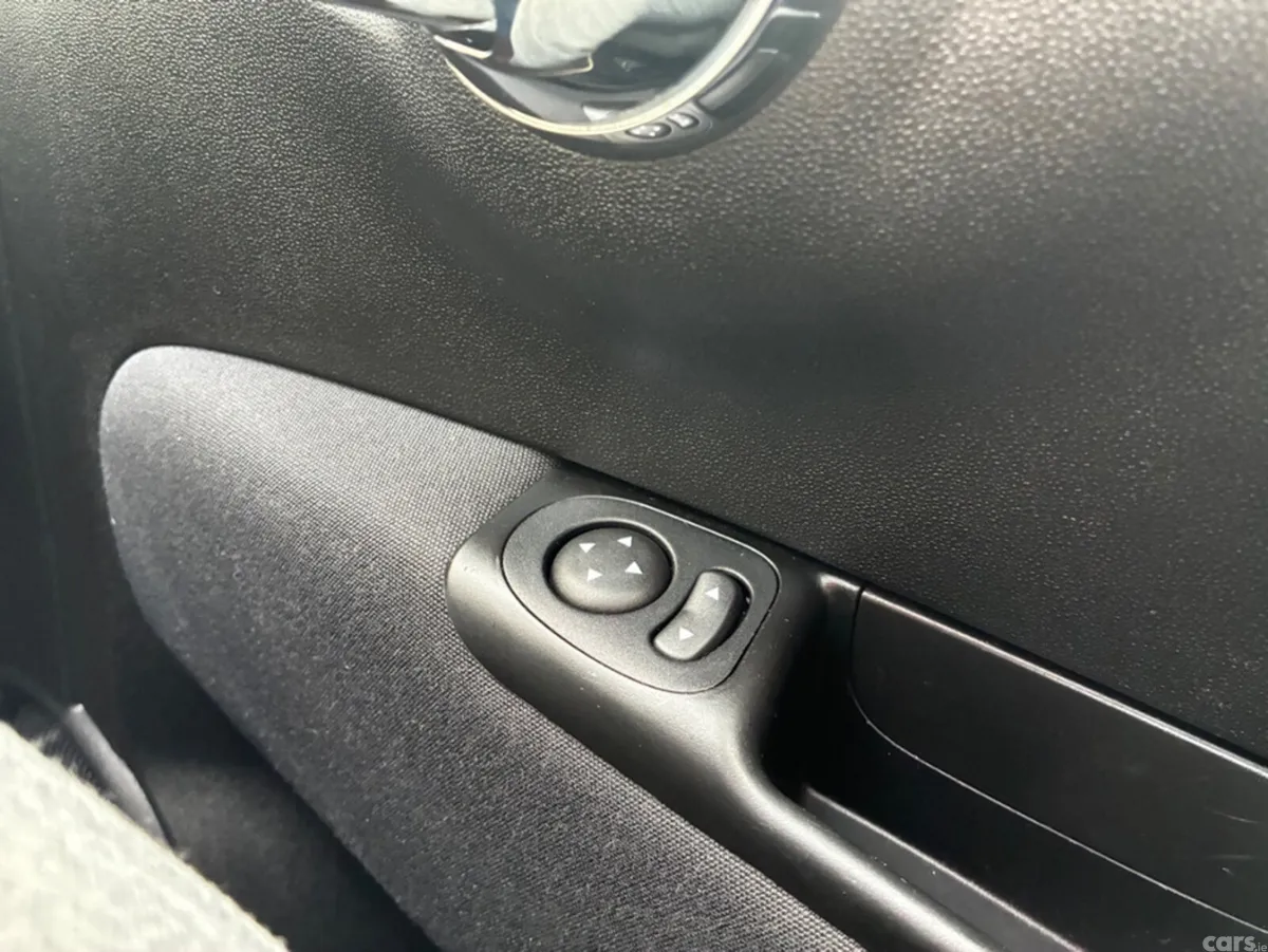 Fiat 500 Hatchback, Petrol, 2023, White