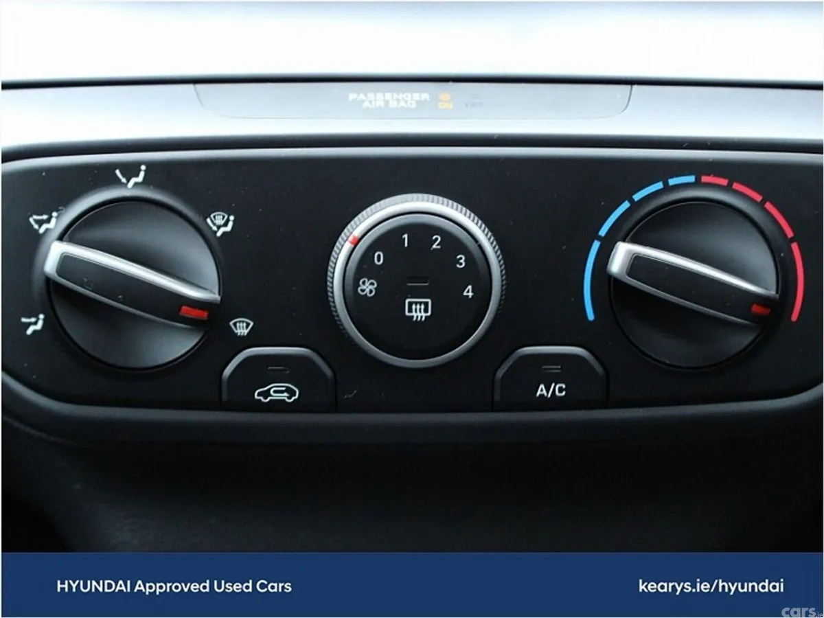 Hyundai i20 Hatchback, Petrol, 2026, Blue
