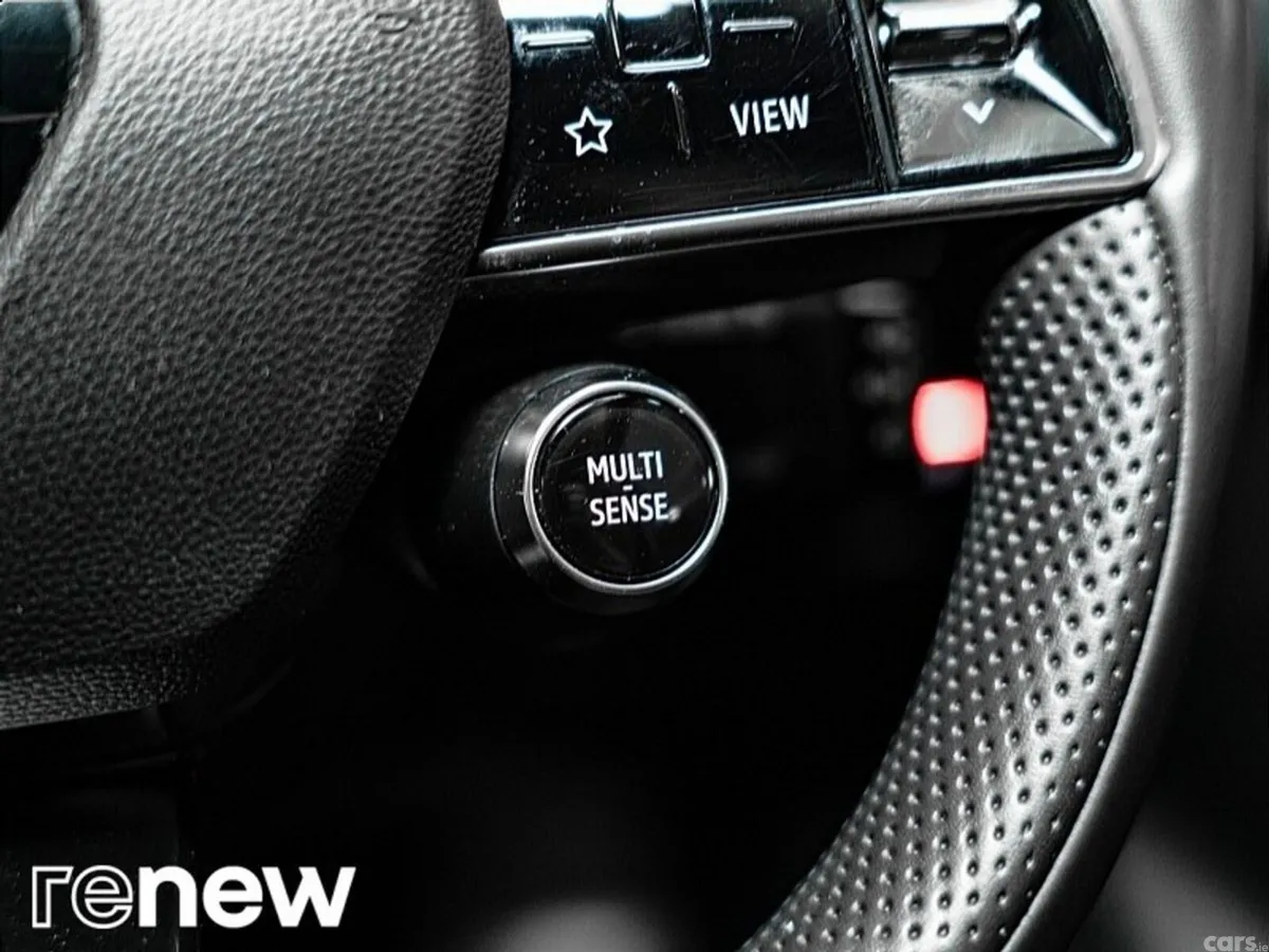 Renault Megane E-Tech Hatchback, Electric, 2024, White