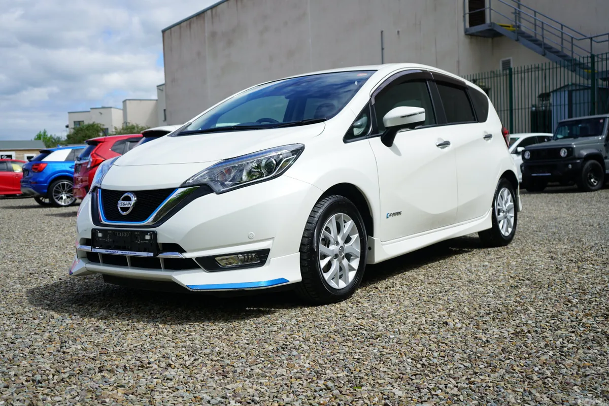 Nissan Note Hatchback, Petrol Hybrid, 2018, White