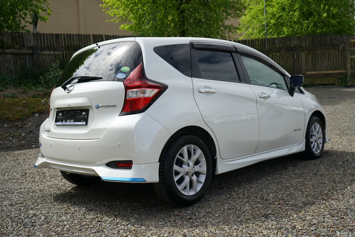 Nissan Note Hatchback, Petrol Hybrid, 2018, White