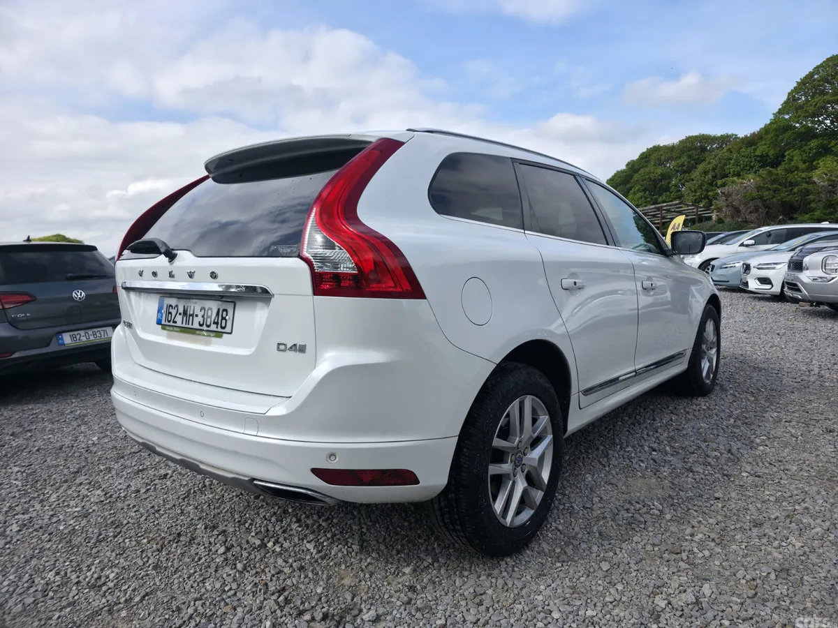 Volvo XC60 SUV, Diesel, 2016, White