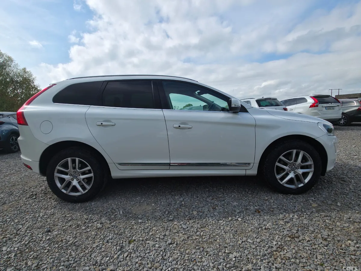 Volvo XC60 SUV, Diesel, 2016, White