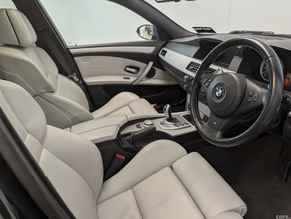 BMW M5 Saloon, Petrol, 2008, Black