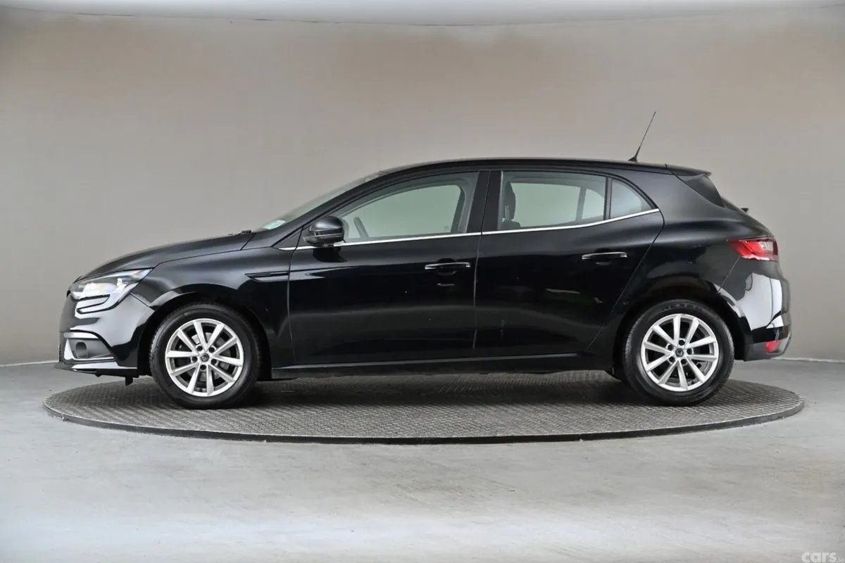 Renault Megane Hatchback, Diesel, 2020, Black