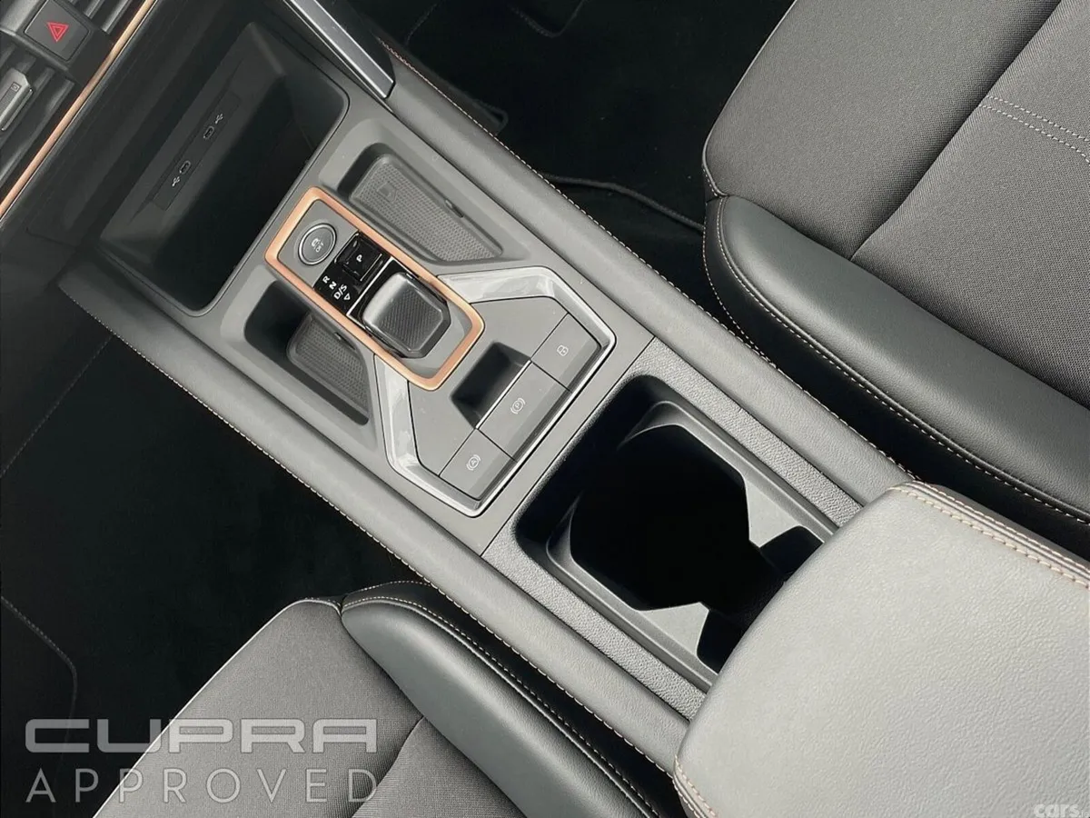 Cupra Leon Hatchback, Petrol, 2025, Black