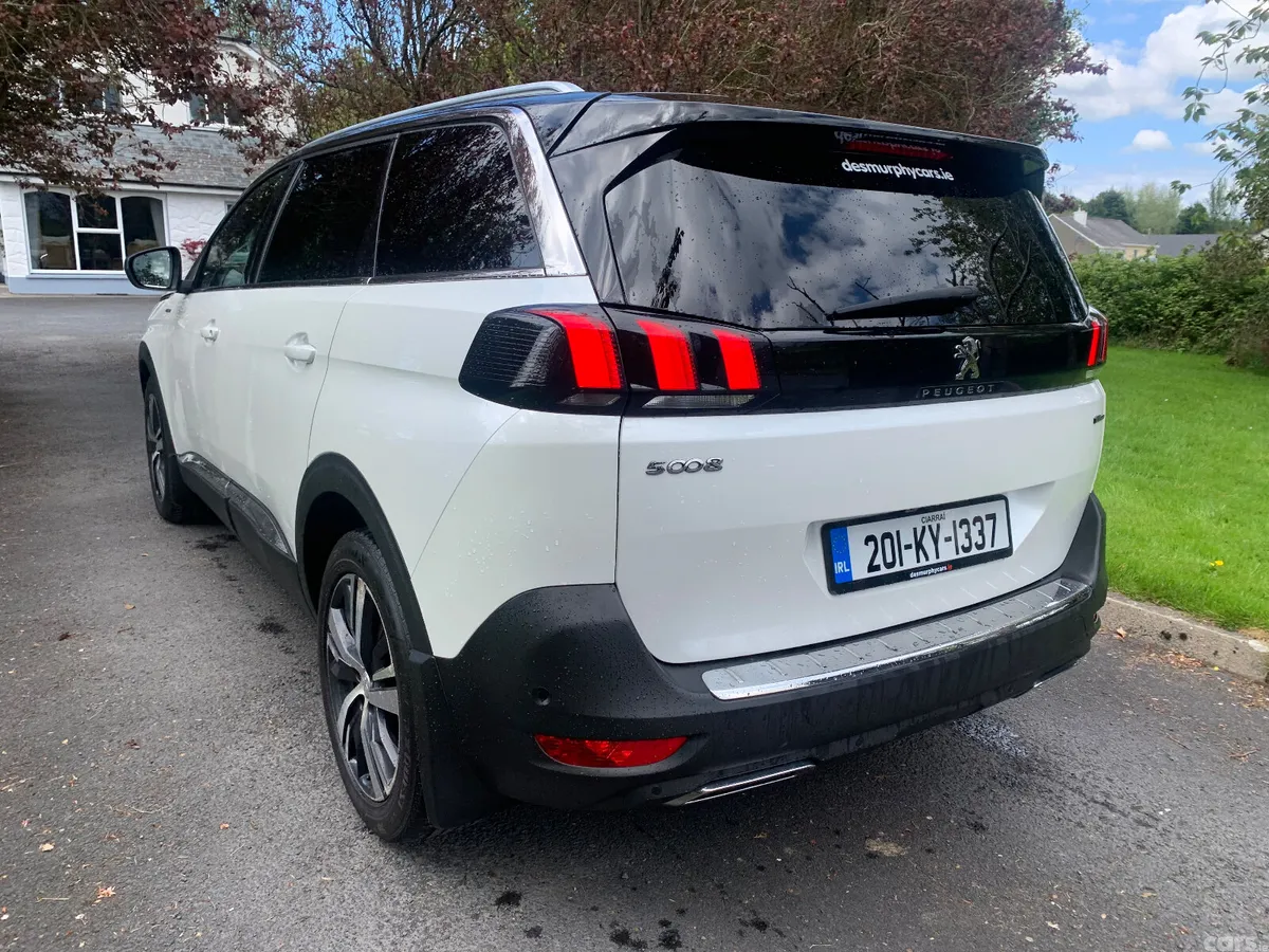Peugeot 5008 MPV, Diesel, 2020, White