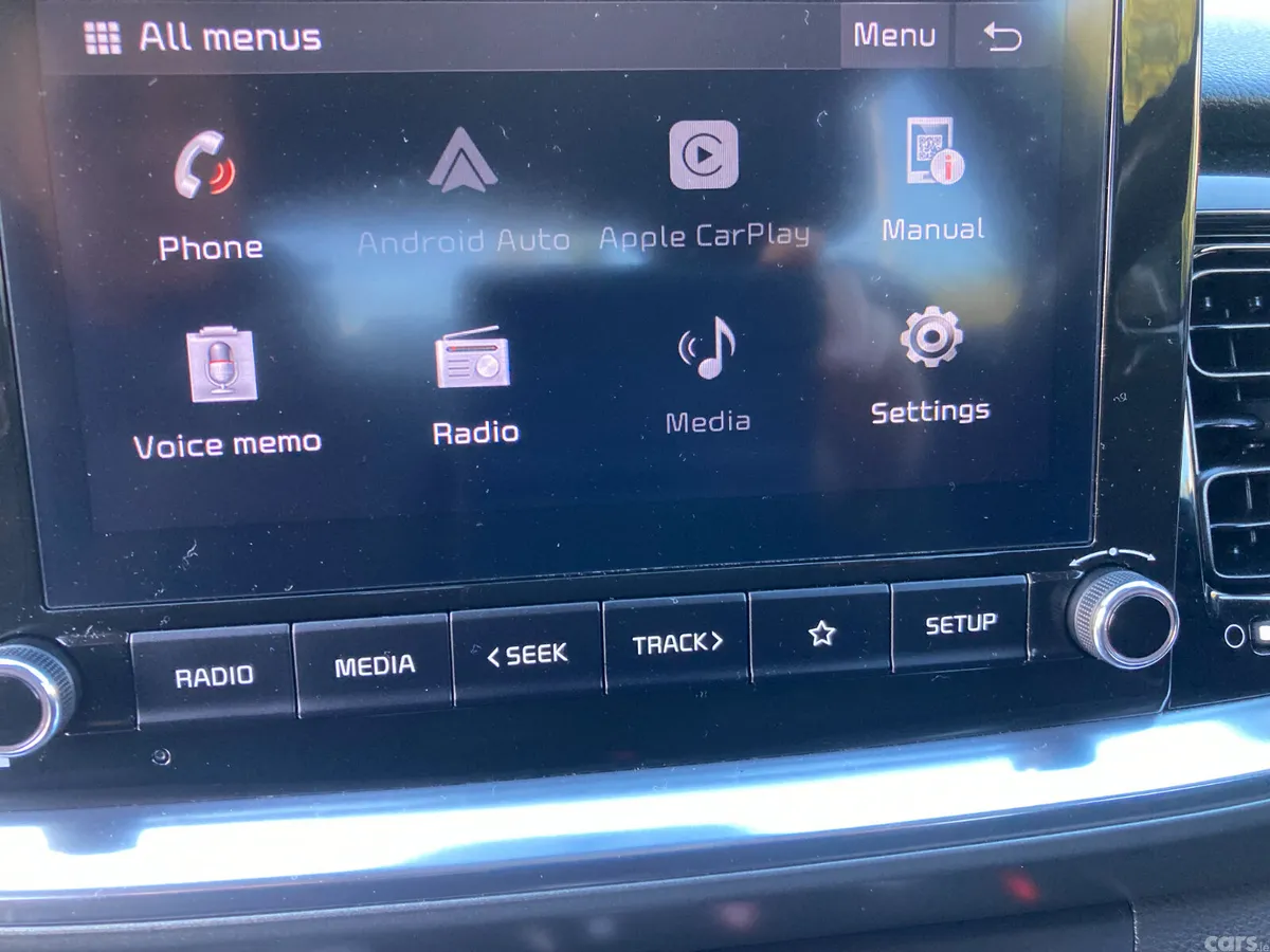 Kia Stonic Estate/Jeep, Petrol, 2021, Grey