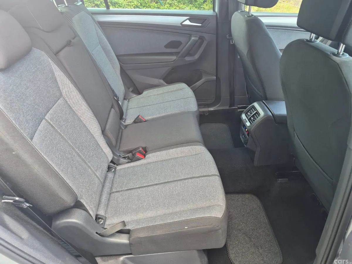 SEAT Tarraco Estate/Jeep, Diesel, 2023, Grey