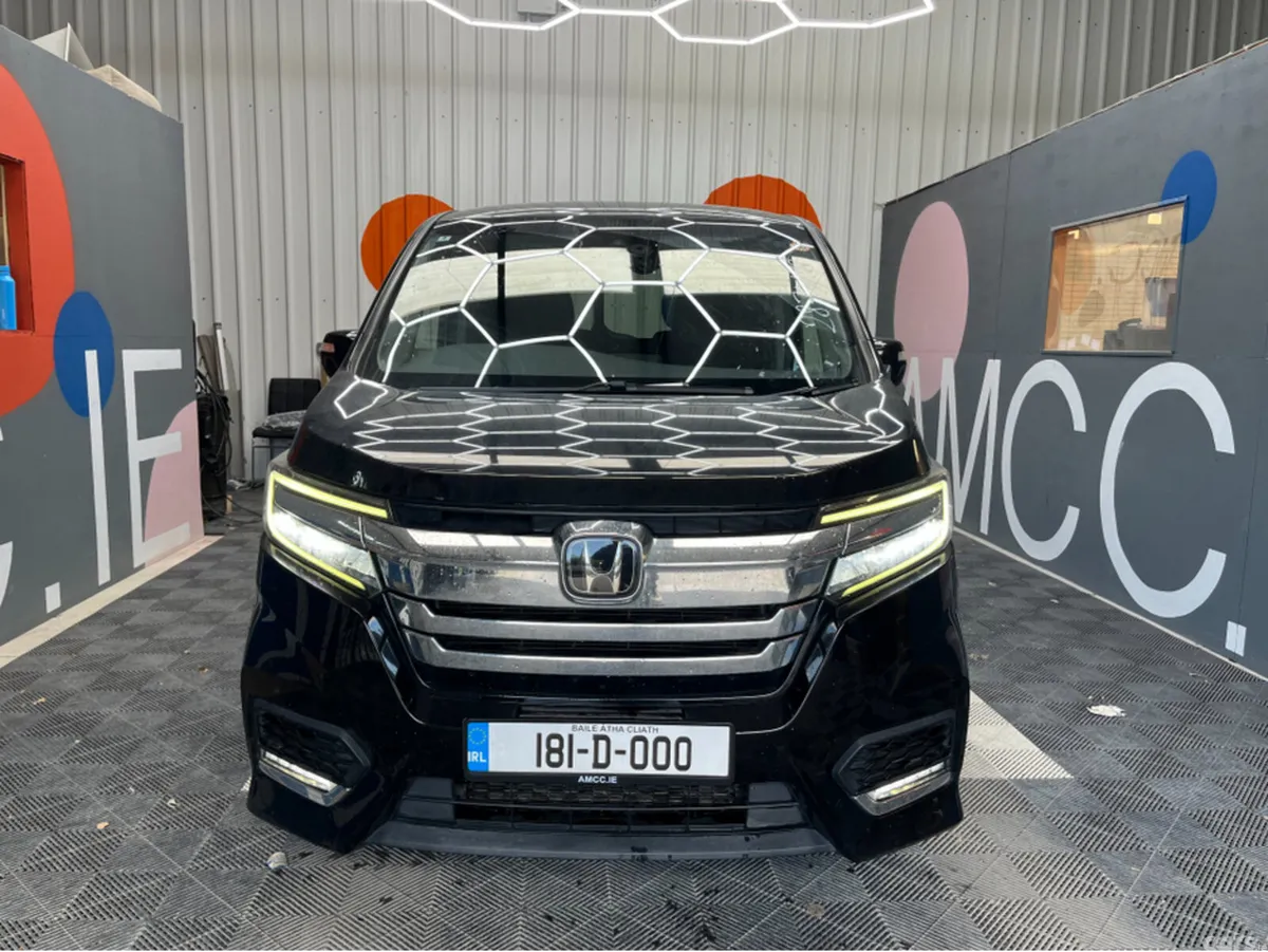 Honda Stepwagon MPV, Petrol Hybrid, 2018, Black