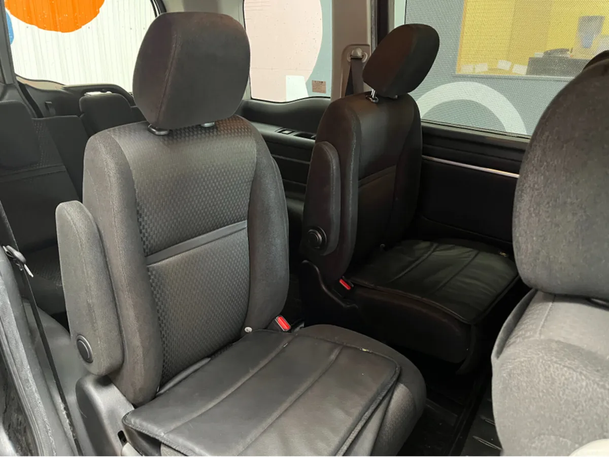 Honda Stepwagon MPV, Petrol Hybrid, 2018, Black