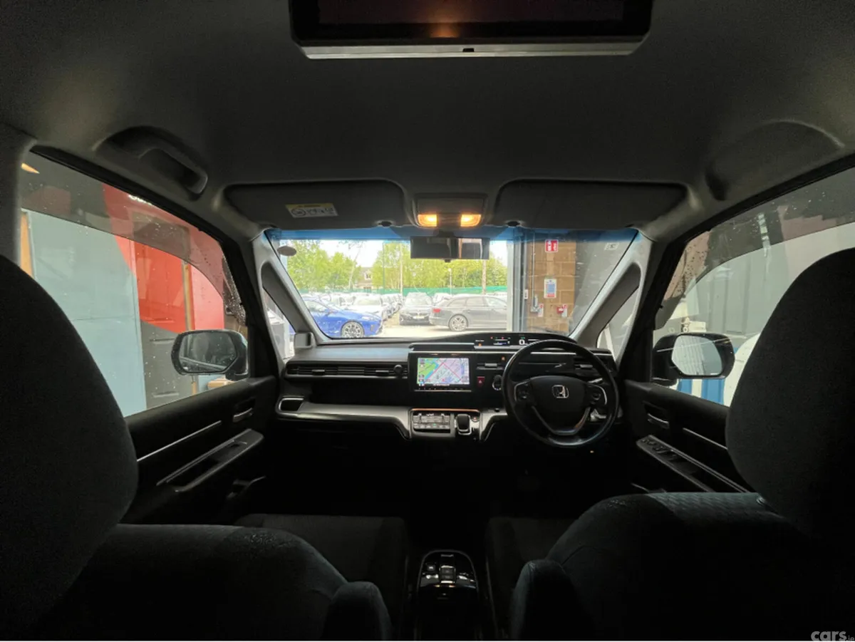Honda Stepwagon MPV, Petrol Hybrid, 2018, Black