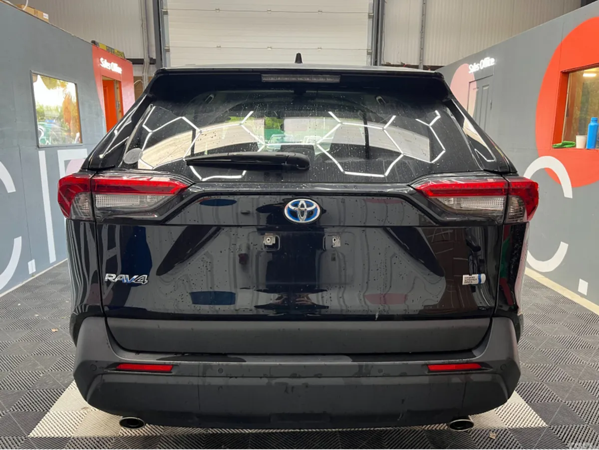 Toyota RAV4 SUV, Petrol Hybrid, 2023, Black