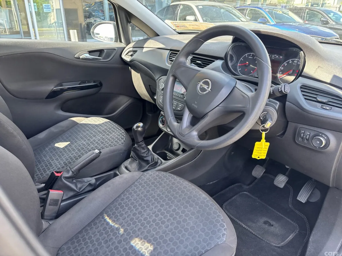 Opel Corsa Hatchback, Petrol, 2017, Grey