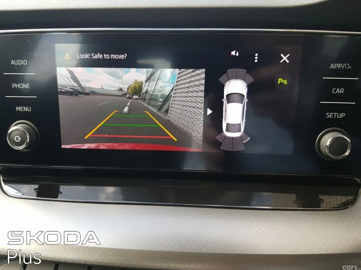 Skoda Octavia Saloon, Petrol, 2023, Red