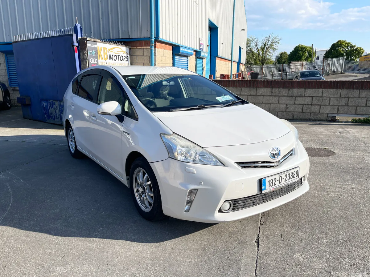 Toyota Prius Hatchback, Petrol Hybrid, 2013, White