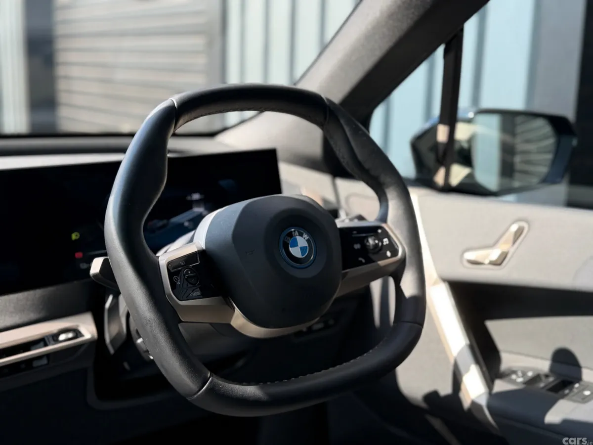 BMW iX SUV, Electric, 2023, Black
