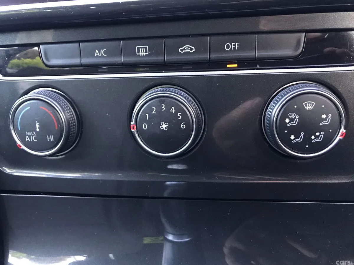 Volkswagen Golf Hatchback, Petrol, 2019, Grey