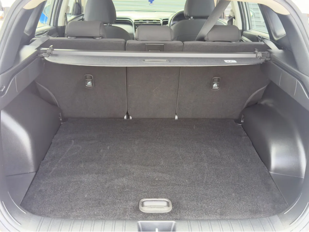 Hyundai Tucson MPV, Diesel, 2022, White