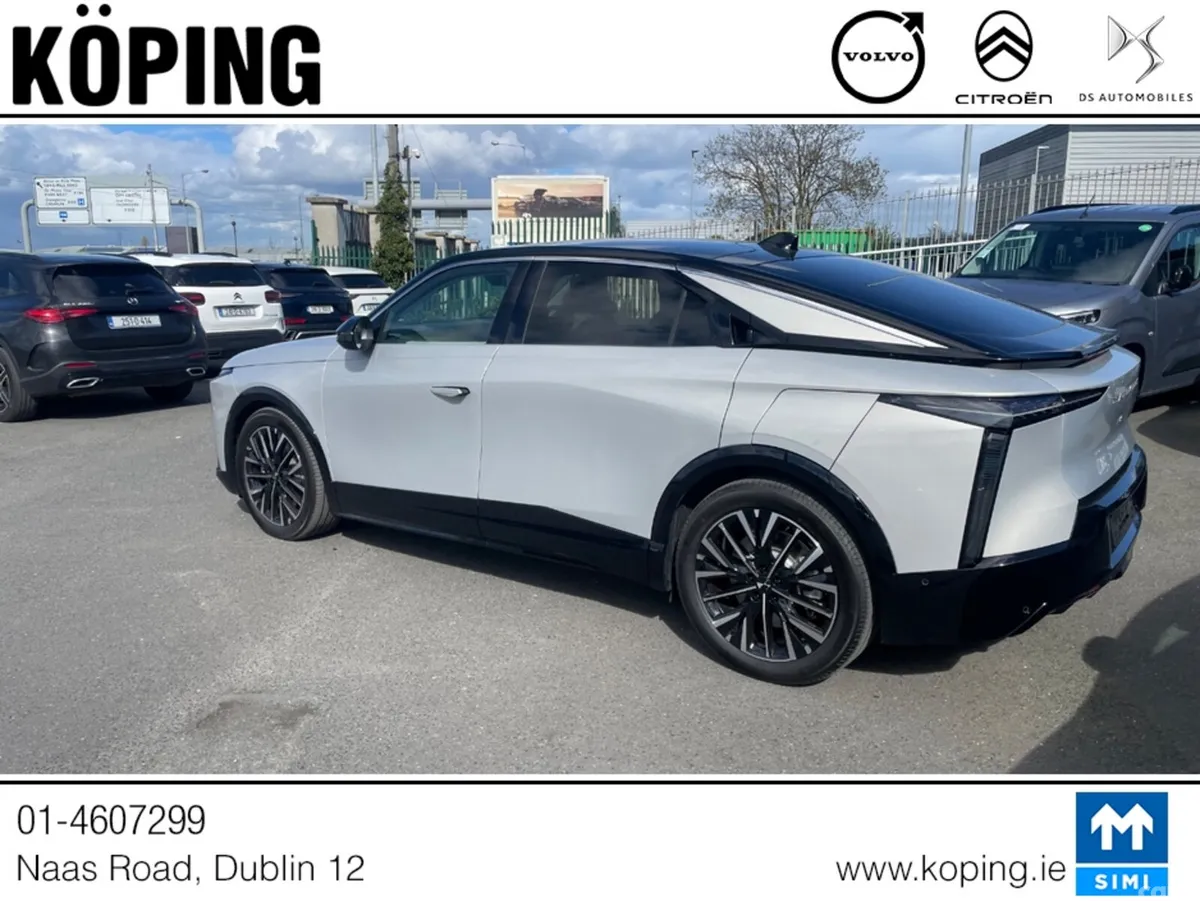 DS Automobiles Other Hatchback, Electric, 2026, Grey