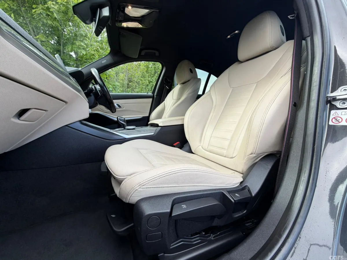 BMW 3-Series Saloon, Petrol Plug-in Hybrid, 2022, Grey