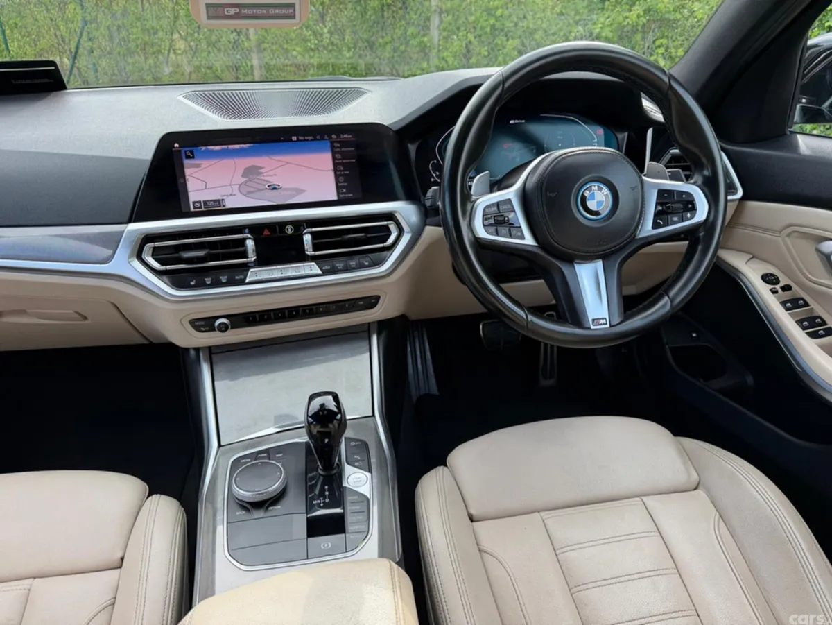 BMW 3-Series Saloon, Petrol Plug-in Hybrid, 2022, Grey